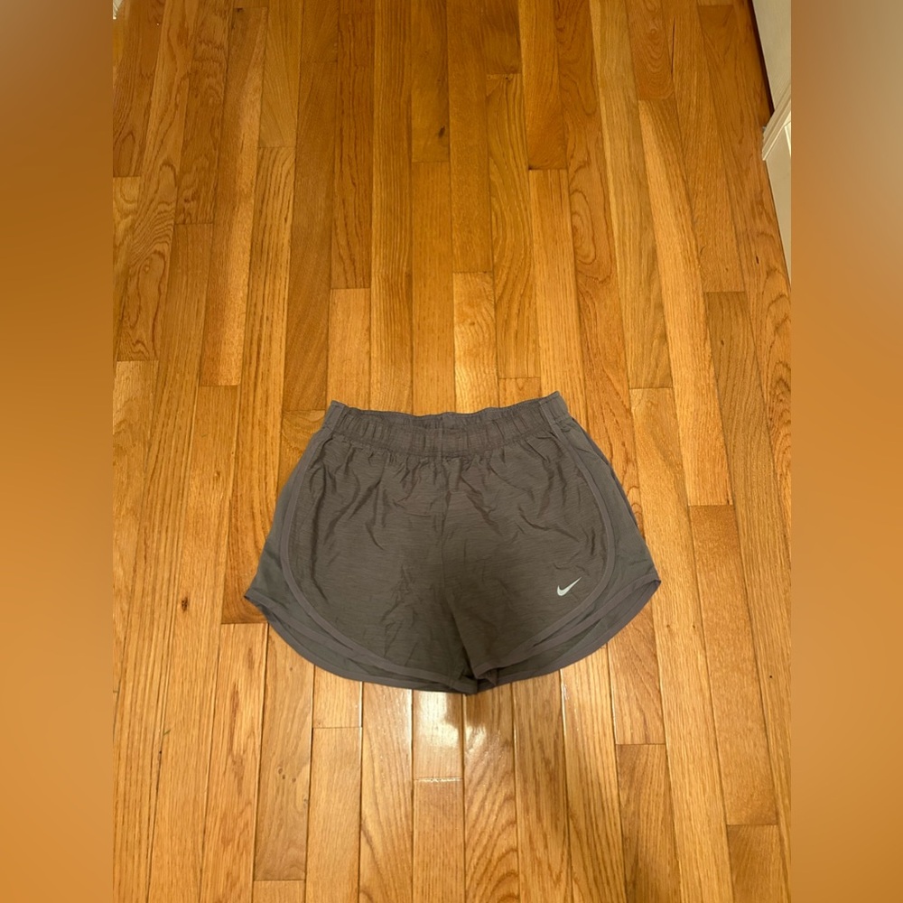 Nike Dri Fit Gray Women’s Shorts